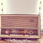 tube-radio-338511_640